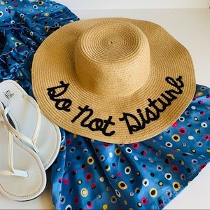 NWOT straw sun hat beach floppy summer